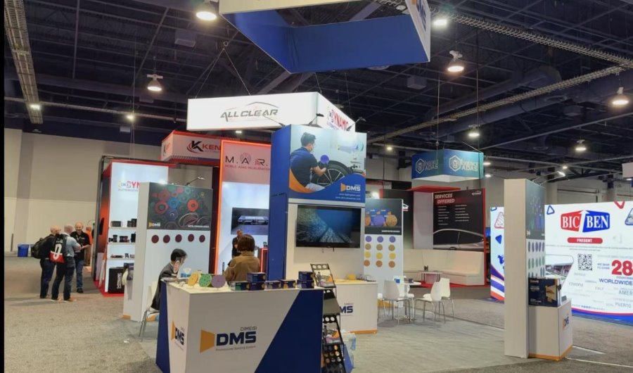 DMS Abrasives renforce sa présence sur le marché mondial avec une présentation réussie au SEMA Show 2025